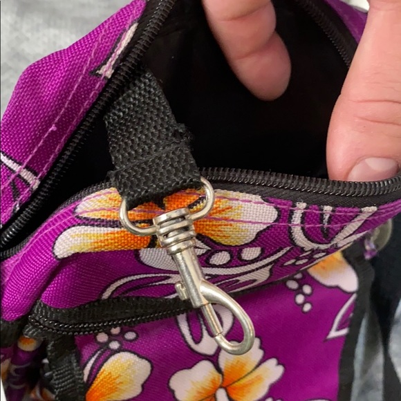 Hawaiian 🌺 Crossbody Bag - Picture 8 of 10